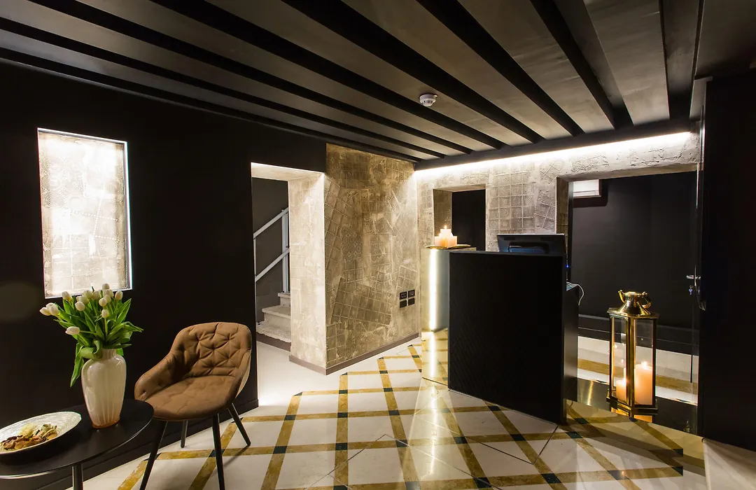 Riva Del Vin Boutique Hotel-1